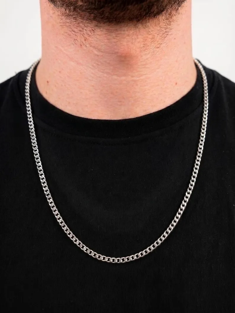 gumus-ve-altin-renk-gurmet-zincir-kolye-4